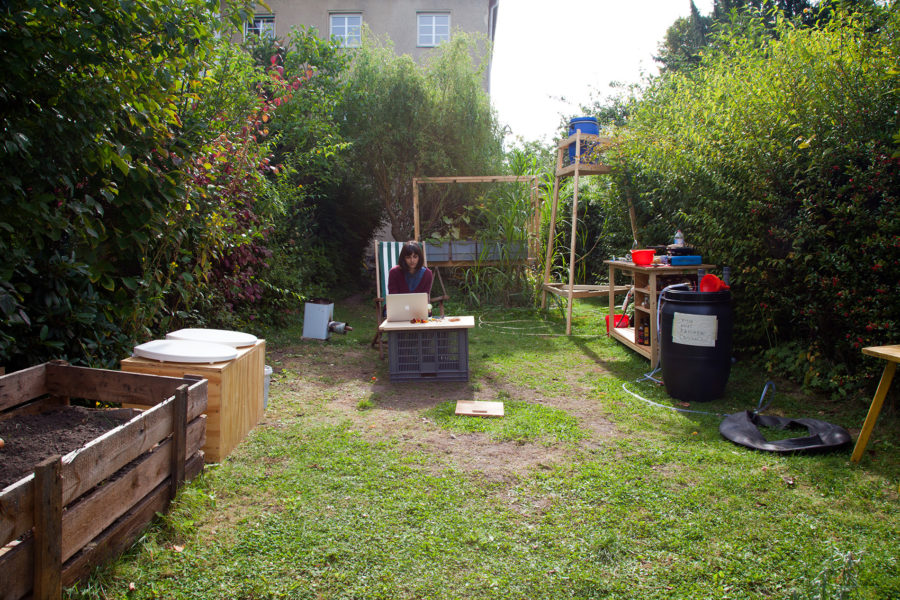 30 days in the garden (photo Zoë Lepiano)